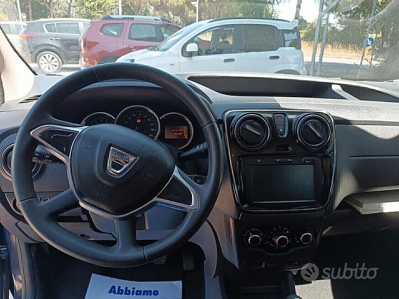 Usata Dacia Dokker 2019 Blu Monovolume