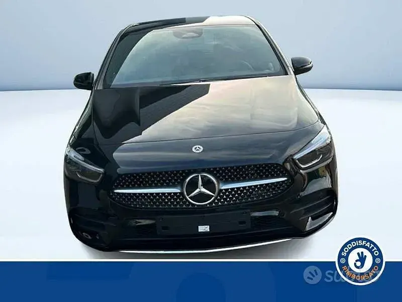 Nuova Mercedes B180 AMG 116 CV (85 kW) 2026 Nero Utilitaria