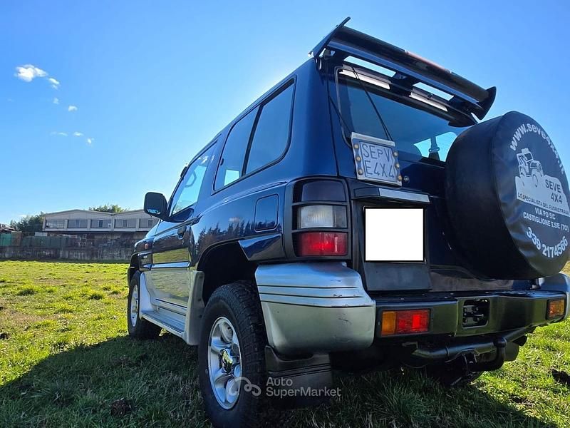 Usata Mitsubishi Pajero 125 CV (91 kW) 1999 Blu SUV