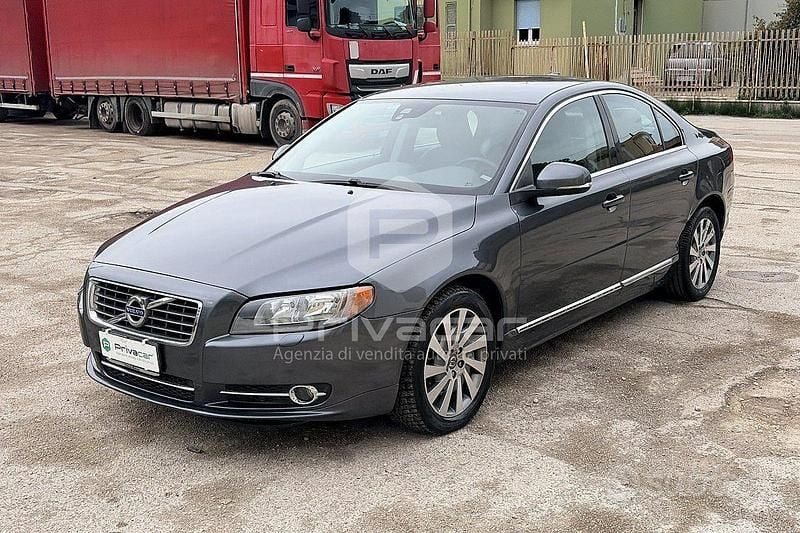 Usata Volvo S80 Momentum 215 CV (158 kW) 2012 Grigio Berlina
