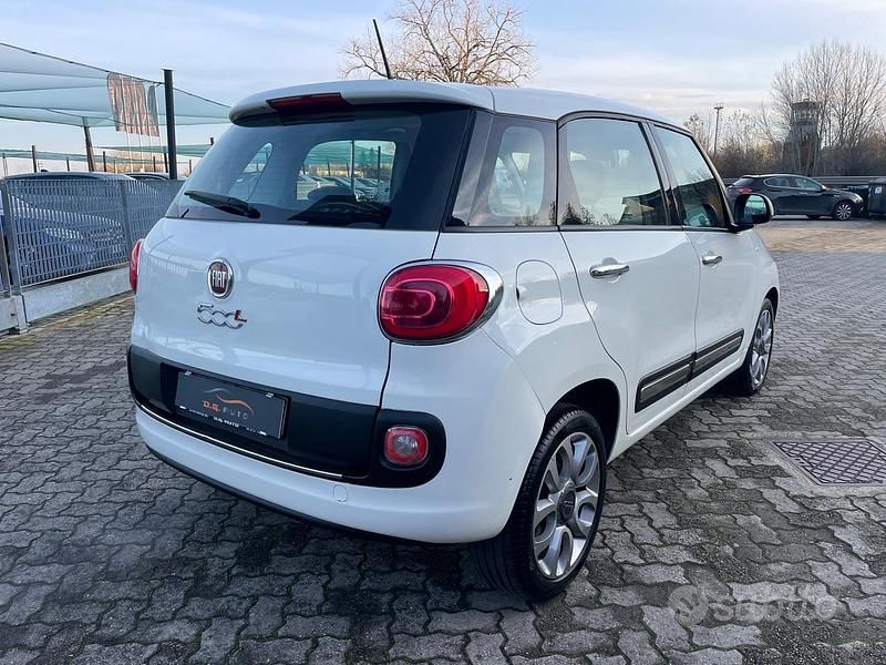 Usata Fiat 500L Lounge 120 CV (88 kW) 2015 Bianco Monovolume