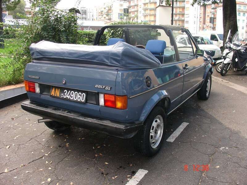 Usata VW Golf Cabriolet 50 CV (36 kW) 1982 Blu/azzurro Cabrio