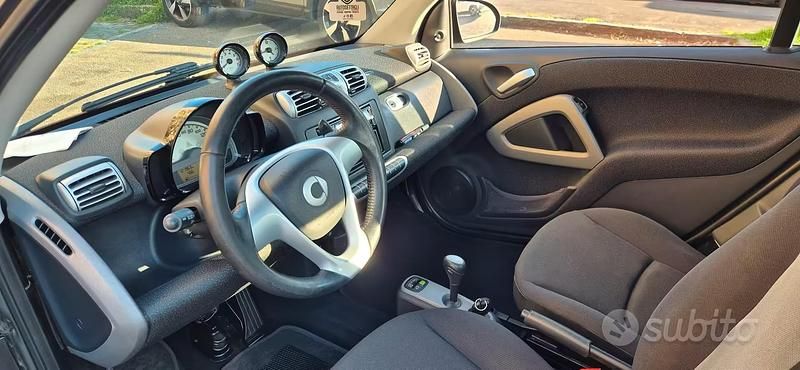 Usata Smart ForTwo Cabrio Pulse 71 CV (52 kW) 2010 Nero Cabrio