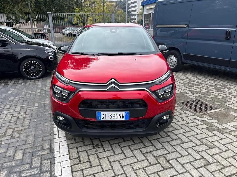 Usata Citroën C3 PureTech 110 CV (80 kW) 2024 Rosso Utilitaria