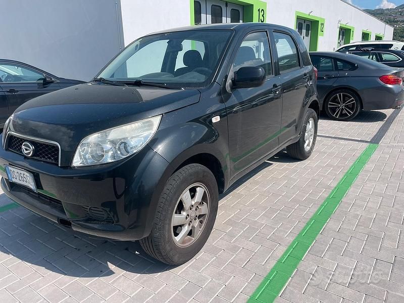 Usata Daihatsu Terios 105 CV (77 kW) 2008 Nero SUV