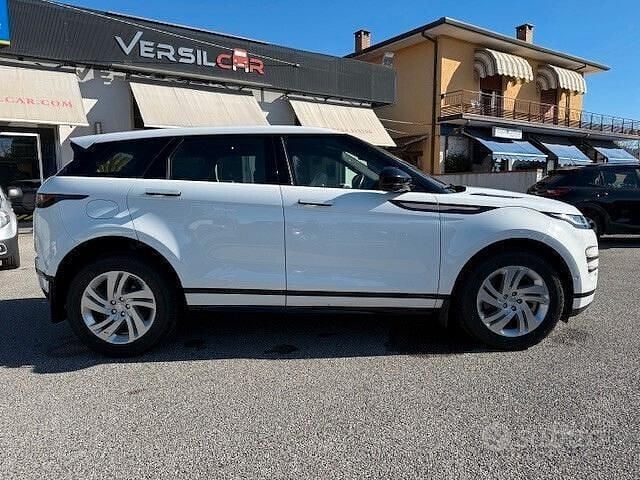 Usata Land Rover Range Rover evoque R-Dynamic 204 CV (150 kW) 2021 Bianco Berlina