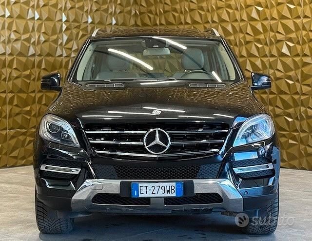 Usata Mercedes ML250 Premium 203 CV (149 kW) 2014 Nero SUV