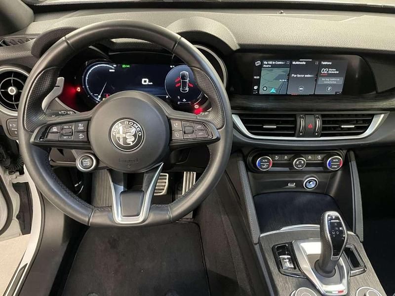 Usata Alfa Romeo Stelvio Sprint 160 CV (117 kW) 2023 Bianco SUV