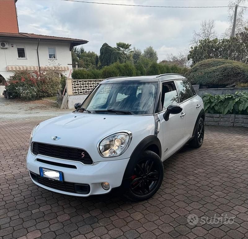 Bianco Usata 2011 Mini Cooper S Countryman SUV | 5700 € (Super prezzo) - Immagine 1/4