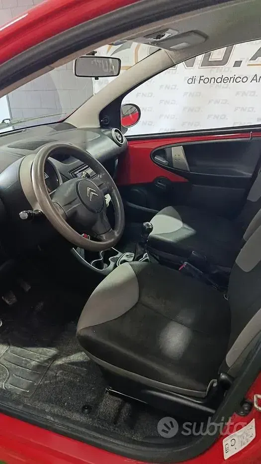 Usata Citroën C1 Attraction 68 CV (50 kW) 2013 Rosso Utilitaria