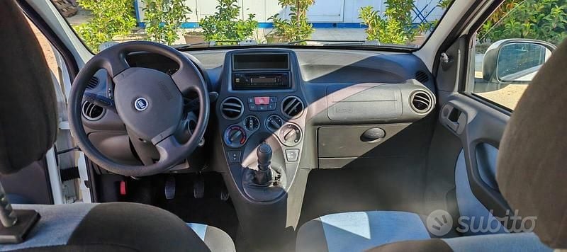 Usata Fiat Panda 69 CV (50 kW) 2007 Bianco Berlina
