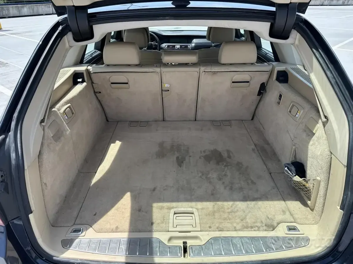 Usata BMW 530 258 CV (189 kW) 2013 Bluazzurro Station wagon