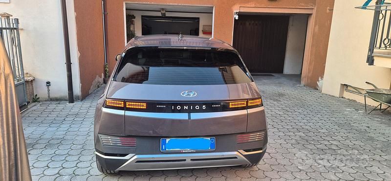 Usata Hyundai Ioniq 167 kW (228 CV) 2022 Marrone Utilitaria