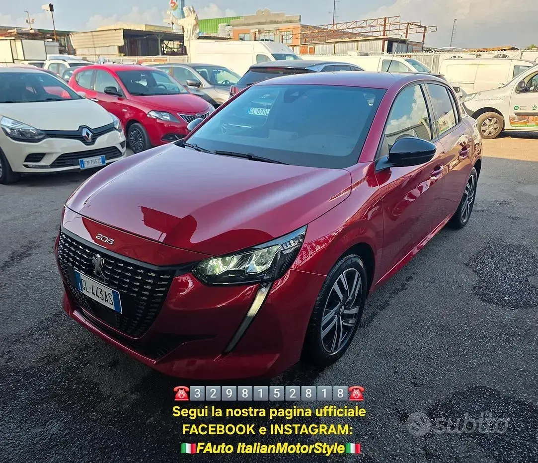 Usata Peugeot 208 Allure 75 CV (55 kW) 2022 Rosso Utilitaria
