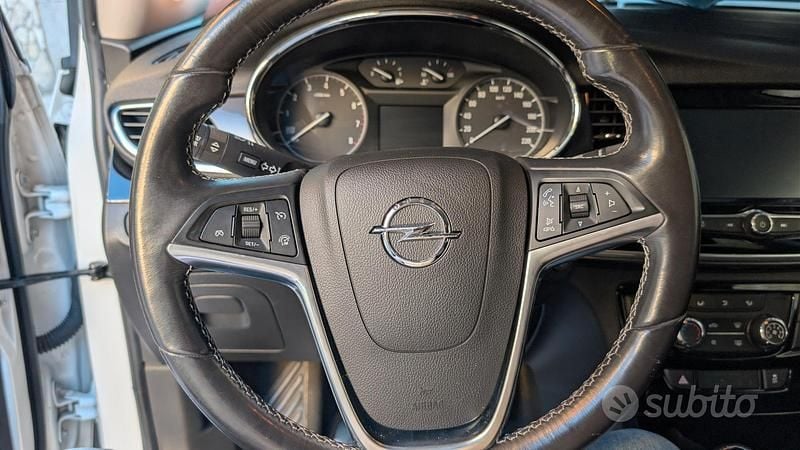 Bianco Usata 2016 Opel Mokka X S SUV | 10.000 € (Buon prezzo) - Immagine 1/4