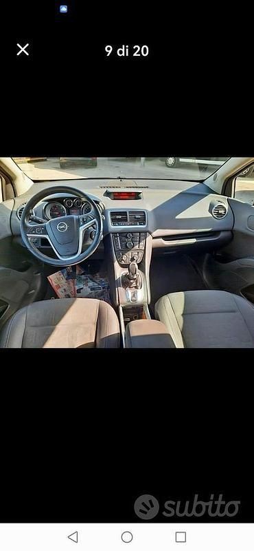Usata Opel Meriva 90 CV (66 kW) 2012 Nero Monovolume