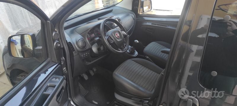 Usata Fiat Qubo Trekking 80 CV (58 kW) 2018 Nero Monovolume