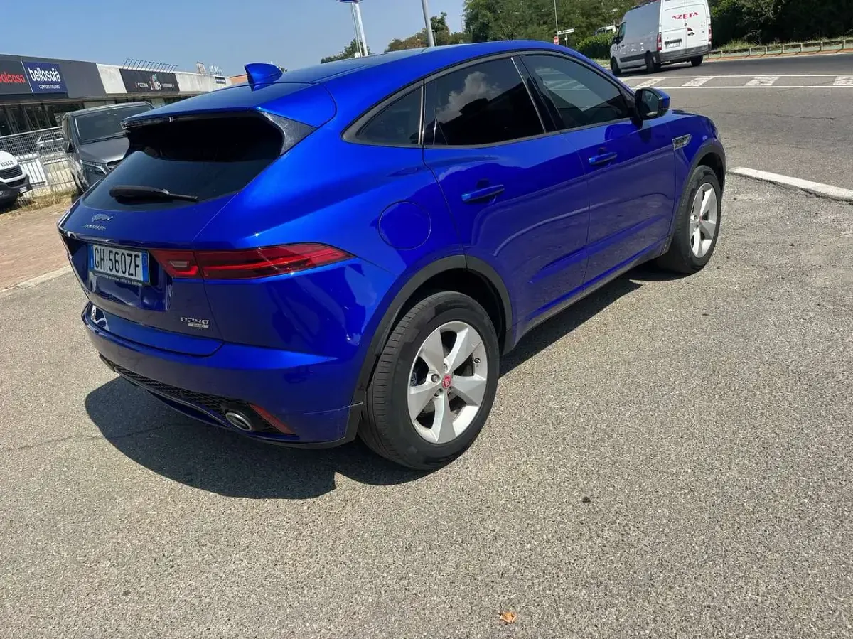 Usata Jaguar E-Pace 241 CV (177 kW) 2018 Blu/azzurro SUV