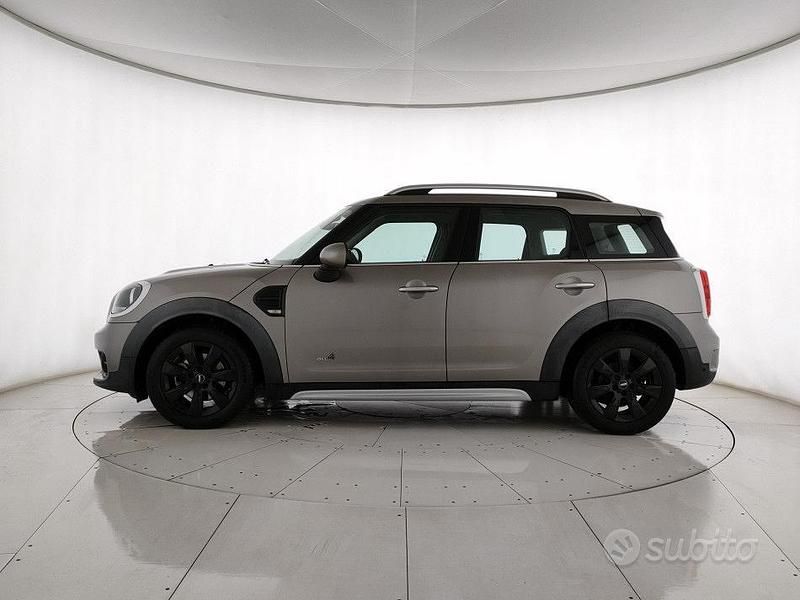 Second-hand Mini Cooper D Countryman Business 150 CP (110 kW) 2018 Gri SUV