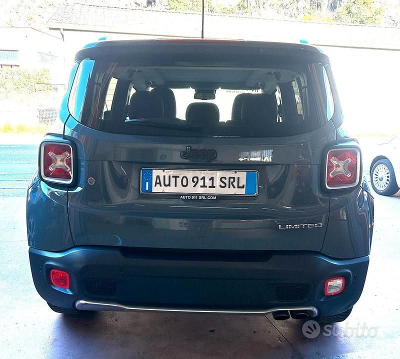 Usata Jeep Renegade Longitude 140 CV (102 kW) 2017 Grigio SUV