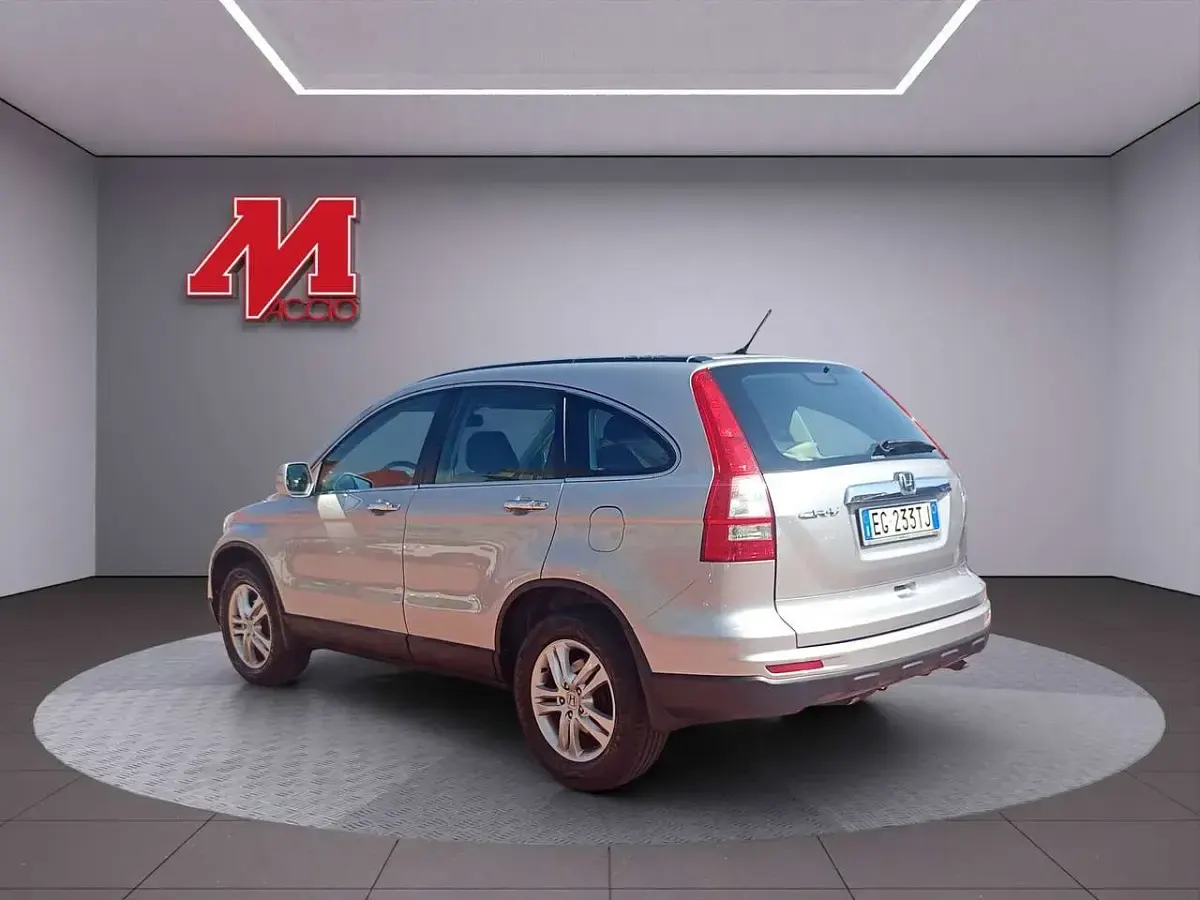 Usata Honda CR-V Elegance 150 CV (110 kW) 2011 Argento SUV