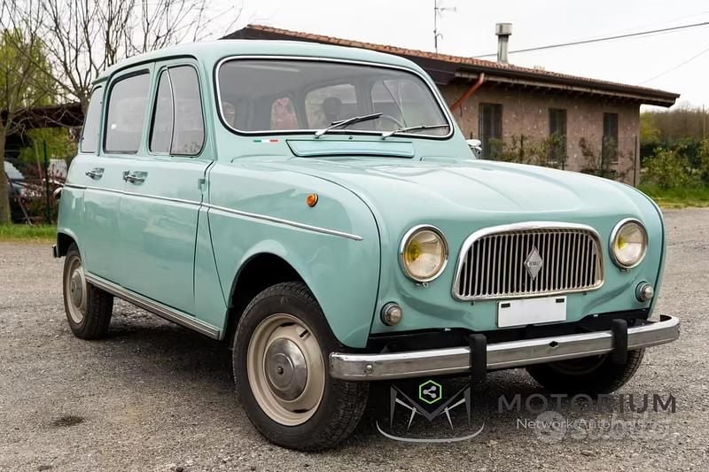 Usata Renault R4 26 CV (19 kW) 1960 Blu Berlina