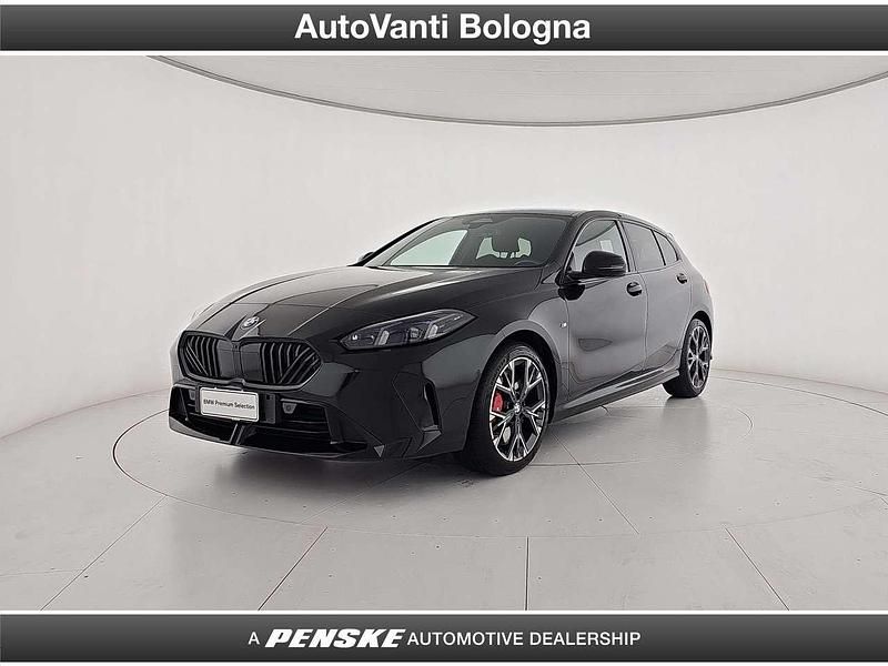 Nero Usata 2024 BMW 118 M Sport Due volumi | 35.980 € (Molto cara) - Immagine 1/3