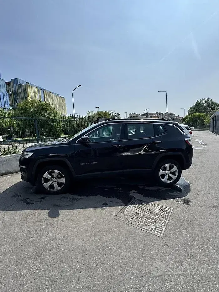 Usata Jeep Compass Longitude 140 CV (102 kW) 2018 Nero SUV