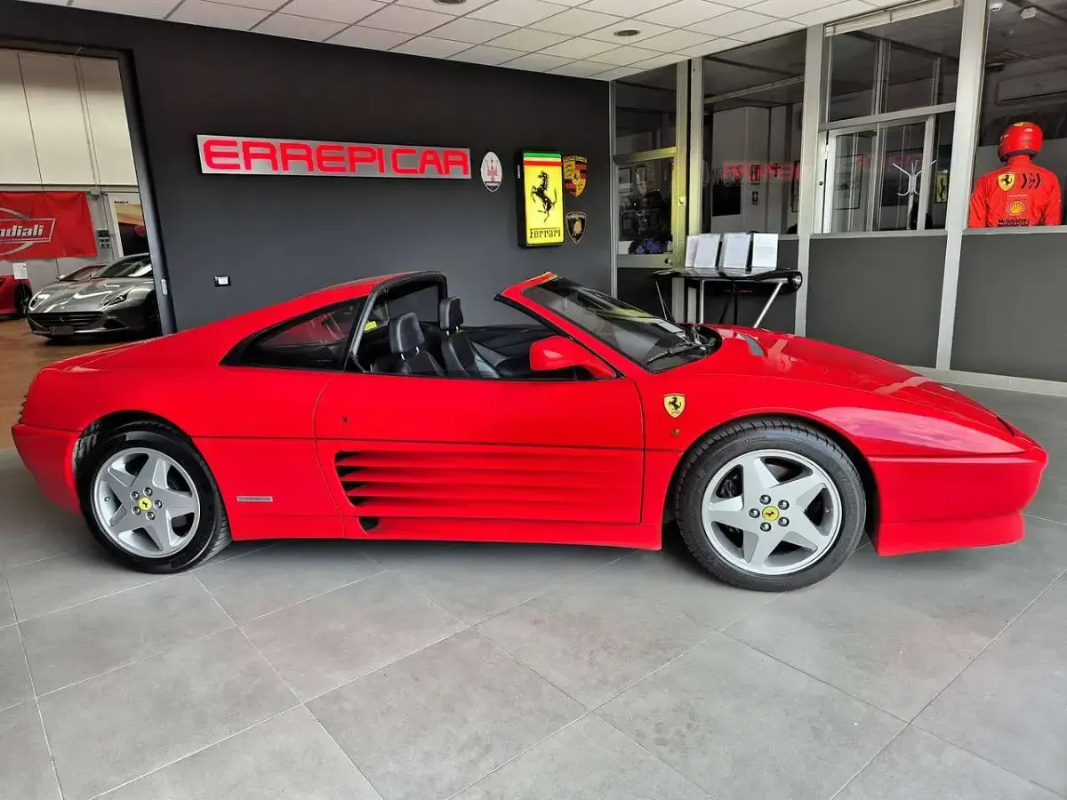 Usata Ferrari 348 300 CV (220 kW) 1994 Rosso corsa Cabrio