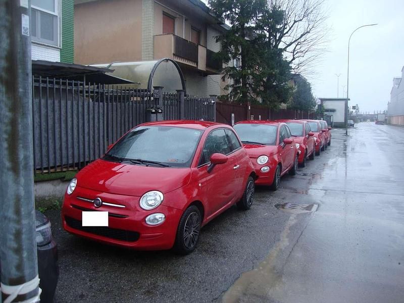 Usata Fiat 500 69 CV (50 kW) 2023 Rosso Utilitaria