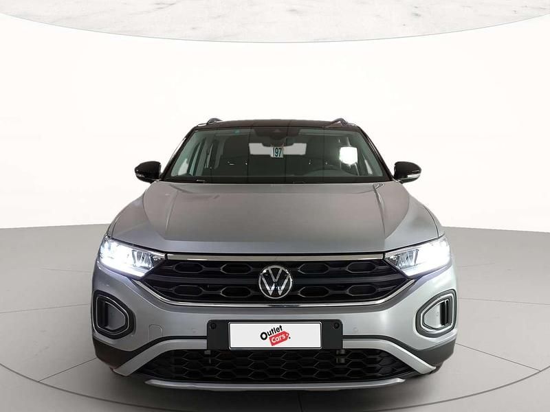 Usata VW T-Roc Life 110 CV (80 kW) 2023 K2 pyrit silver metallizzato SUV