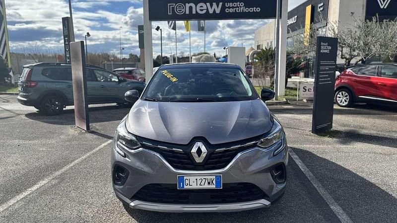 Usata Renault Captur Techno 92 CV (67 kW) 2022 Grigio SUV