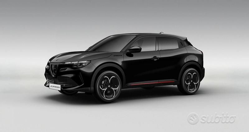 Nero tortona Nuova 2025 Alfa Romeo Junior Edizione Speciale SUV | 27.890 € (Buon prezzo) - Immagine 1/4