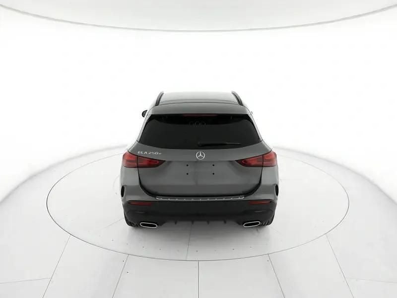Grigio Nuova 2025 Mercedes GLA250 AMG line SUV | 49.900 € (Buon prezzo) - Immagine 1/4