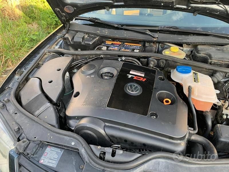Usata VW Passat 115 CV (84 kW) 1999 Marrone Berlina