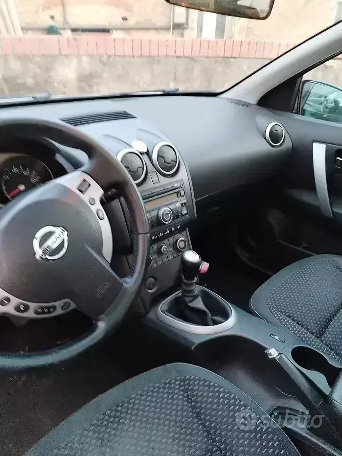 Usata Nissan Qashqai 106 CV (77 kW) 2007 Bianco SUV
