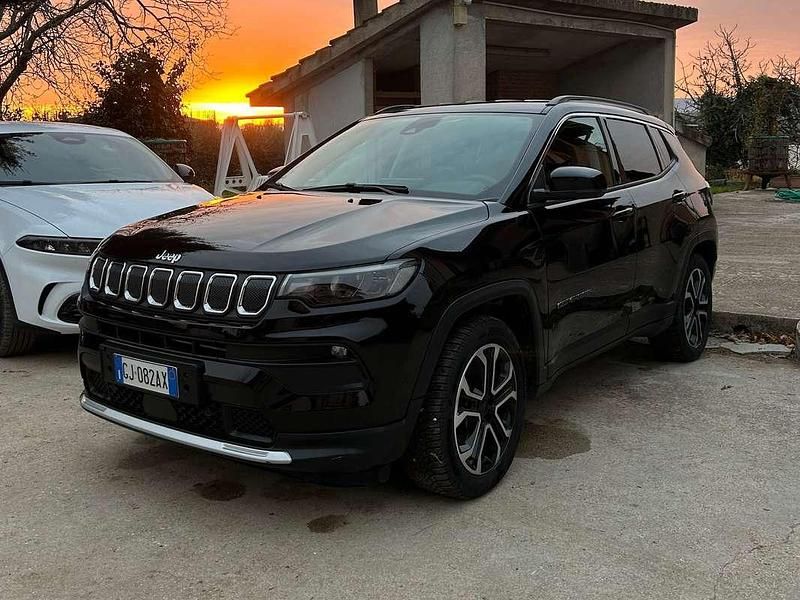 Nero Usata 2022 Jeep Compass Limited SUV | 24.000 € (Buon prezzo) - Immagine 1/1