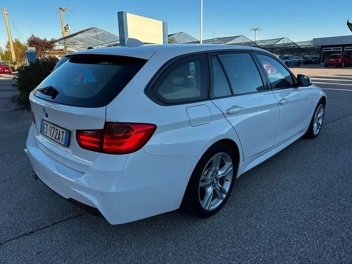 Usata BMW 330 M Sport 258 CV (189 kW) 2013 Bianco Station wagon