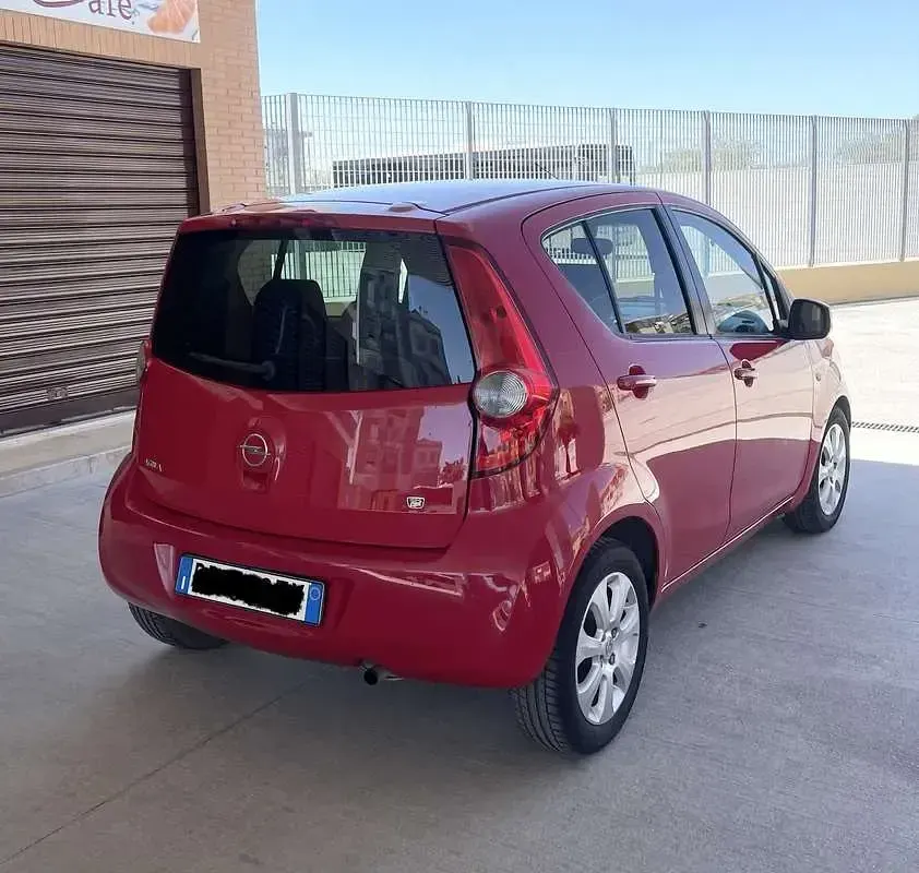 Usata Opel Agila Enjoy 86 CV (63 kW) 2008 Rosso Utilitaria