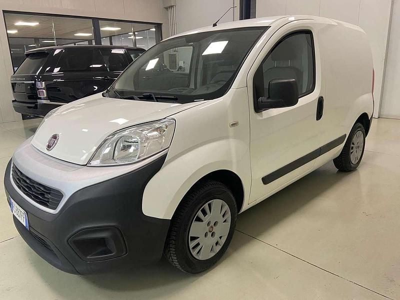 Usata Fiat Fiorino 80 CV (58 kW) 2018 Bianco Monovolume
