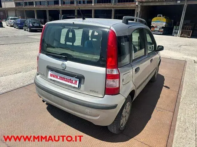 Usata Fiat Panda Dynamic 69 CV (50 kW) 2005 Argento Utilitaria