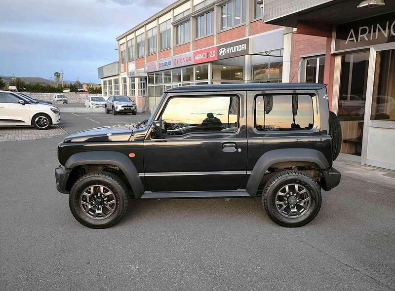 Usata Suzuki Jimny 102 CV (75 kW) 2019 Nero colorado SUV