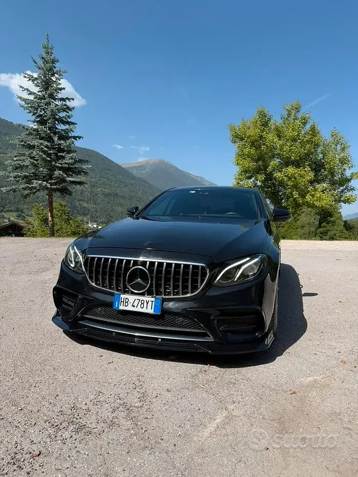 Usata Mercedes E350 286 CV (210 kW) 2026 Nero Berlina