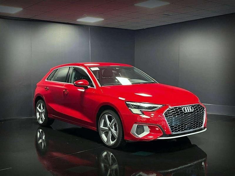 Usata Audi A3 Advanced 150 CV (110 kW) 2023 Rosso Berlina
