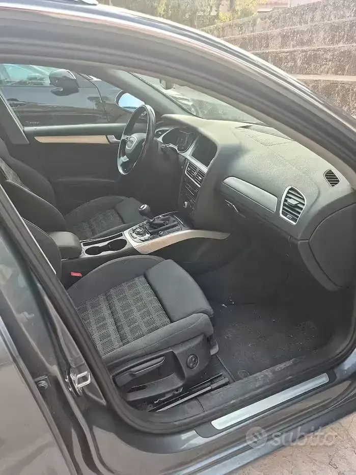 Usata Audi A4 136 CV (100 kW) 2018 Grigio Station wagon