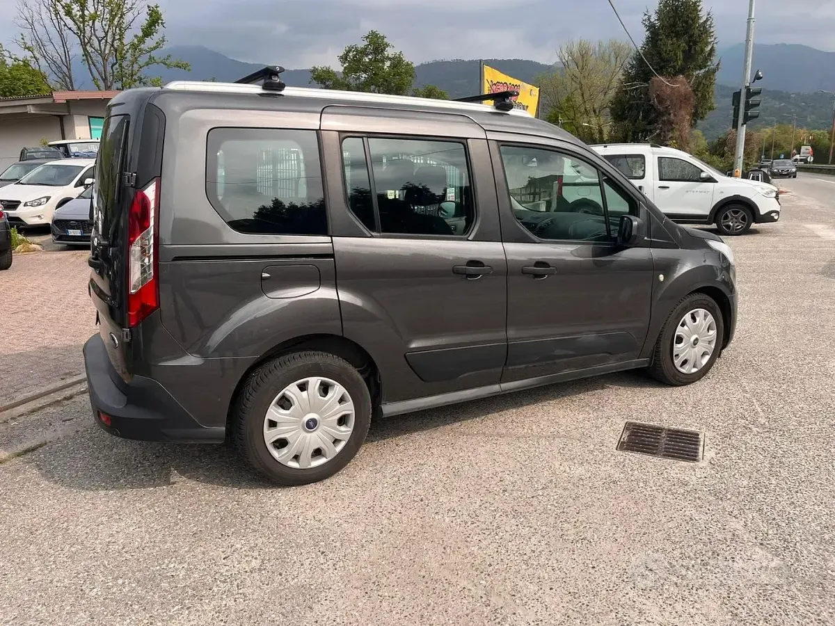 Usata Ford Transit Connect Trend 101 CV (74 kW) 2019 Grigio Monovolume