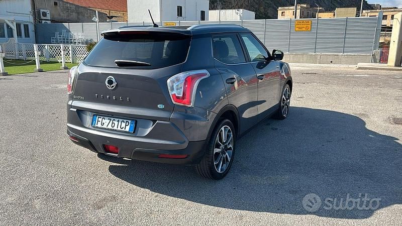 Usata Ssangyong (KGM) Tivoli 2017 SUV