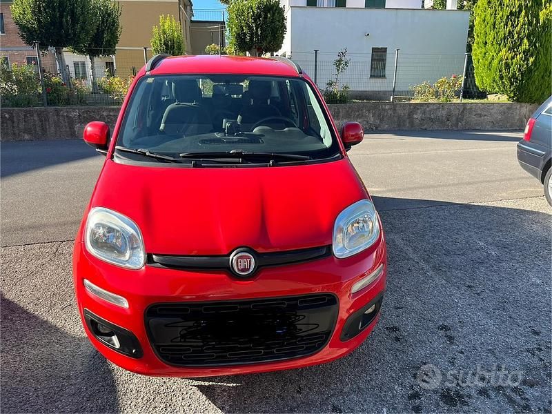 Usata Fiat Panda 85 CV (62 kW) 2018 Rosso Utilitaria