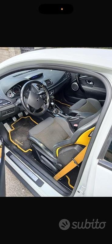 Usata Renault Mégane Coupé R.S. 300 CV (220 kW) 2012 Bianco Coupé