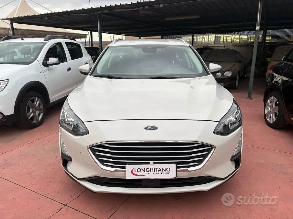 Usata Ford Focus S 120 CV (88 kW) 2021 Grigio Station wagon